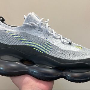 Nike Airmax Scorpion Grey/Volt Size 15